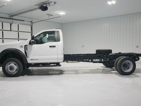 New 2024 Ford F550 4x4 Regular Cab Super Duty w/ XLT Value Package image 16