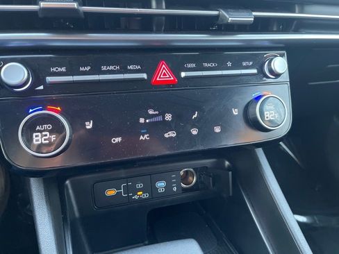 Used 2025 Hyundai Tucson SEL image 13