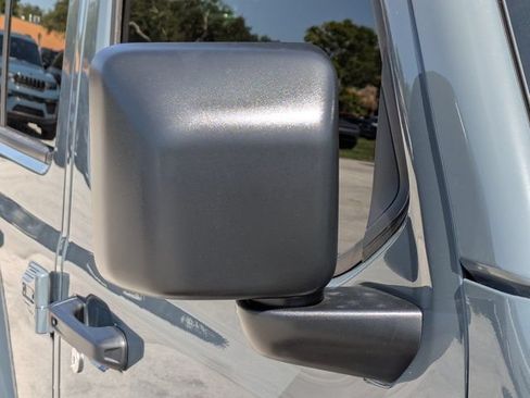 New 2026 Jeep Wrangler Unlimited Rubicon AWD/4WD image 11