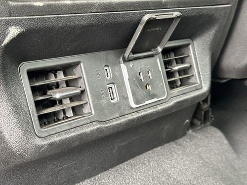 Used 2024 Chevrolet Silverado 2500 LT AWD/4WD image 20