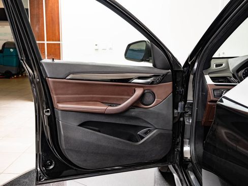 Used 2021 BMW X1 sDrive28i w/ Premium Package FWD image 27