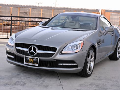 Used 2012 Mercedes-Benz SLK 350 SLK 350 Roadster image 3