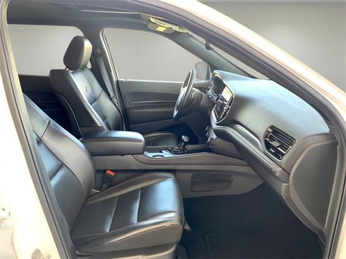 Used 2024 Dodge Durango GT image 31