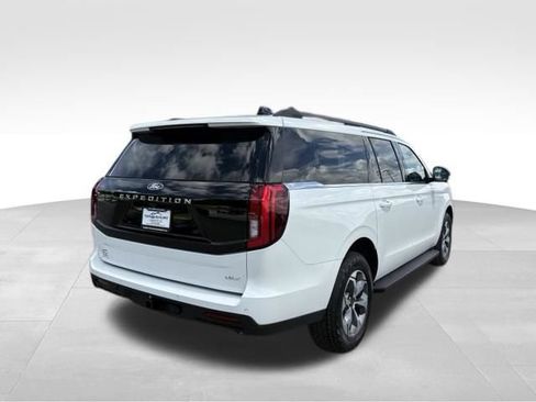 New 2027 Ford Expedition Max Active AWD/4WD image 2