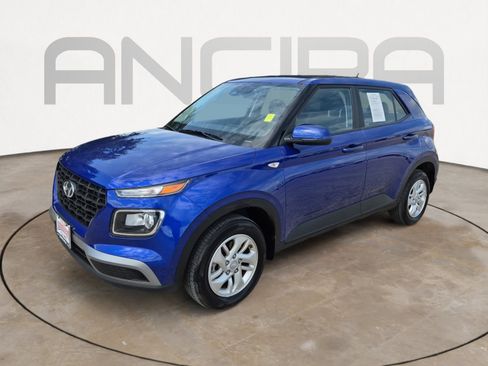 Used 2025 Hyundai Venue SE FWD image 6