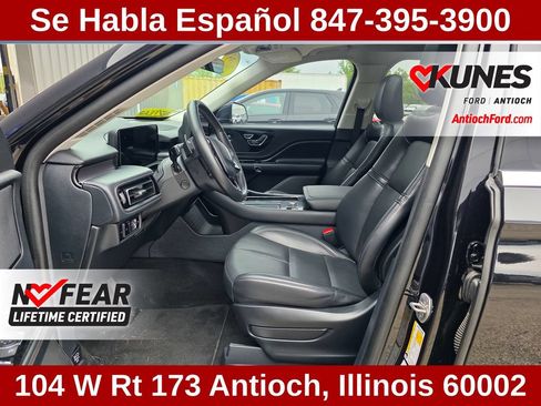 Used 2025 Lincoln Aviator AWD image 22