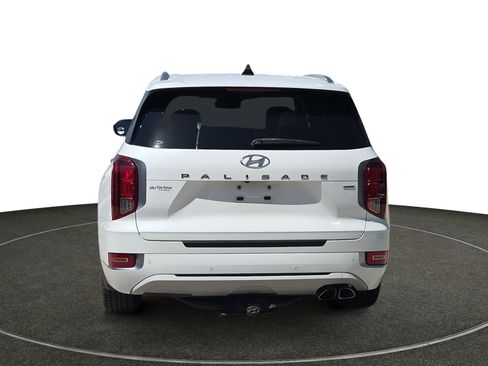 Used 2021 Hyundai Palisade Limited w/ Winter Package AWD/4WD image 5