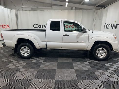 Used 2012 Toyota Tacoma 4x4 Access Cab V6 image 10