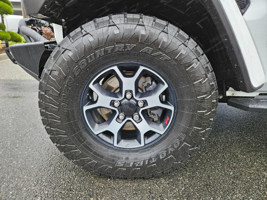 Used 2021 Jeep Wrangler Unlimited Rubicon AWD/4WD image 9