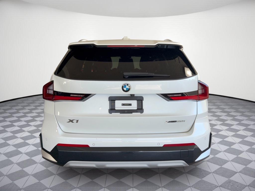 Used 2023 BMW X1 xDrive28i w/ Convenience Package AWD/4WD image 8
