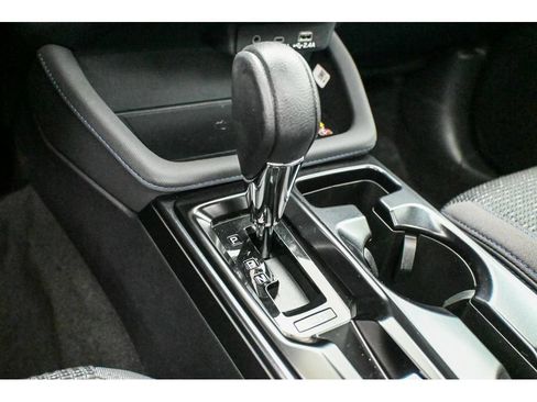 Used 2026 Subaru Forester Premium AWD/4WD image 27