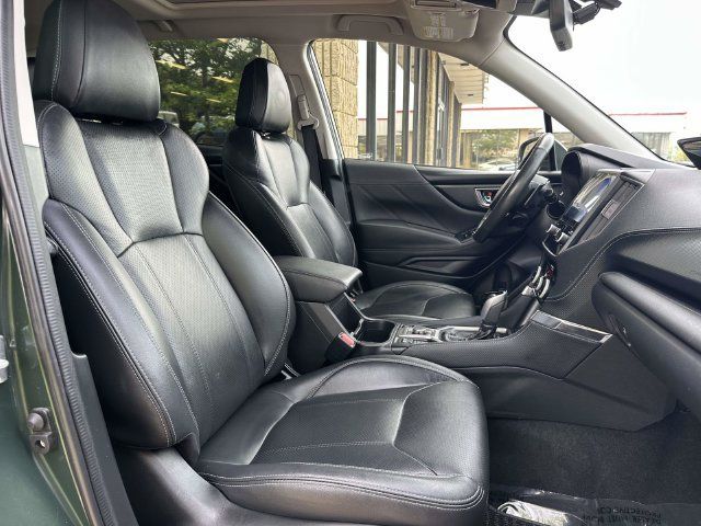 Used 2023 Subaru Forester Touring AWD/4WD image 12