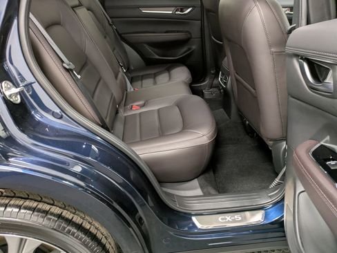 Certified 2023 MAZDA CX-5 Signature AWD/4WD image 29