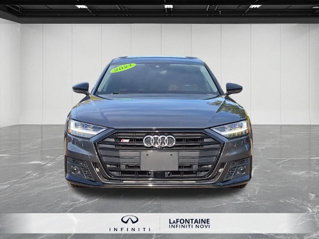 Used 2021 Audi S8 L w/ S8 Executive Package AWD/4WD image 8