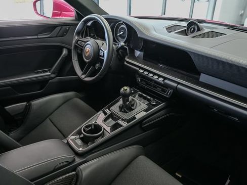 Used 2022 Porsche 911 GT3 RWD image 24