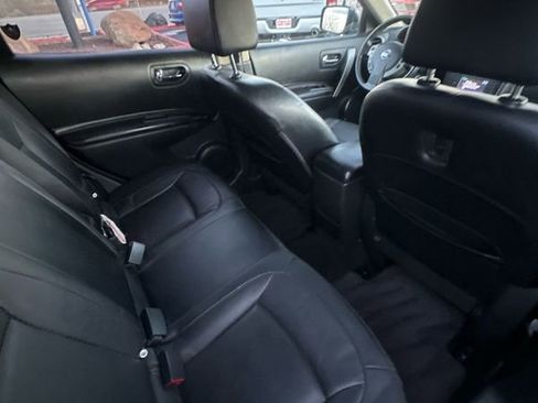 Used 2013 Nissan Rogue SL image 9