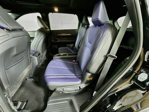 Certified 2026 INFINITI QX60 Sport w/ Dark Cargo Package AWD/4WD image 33
