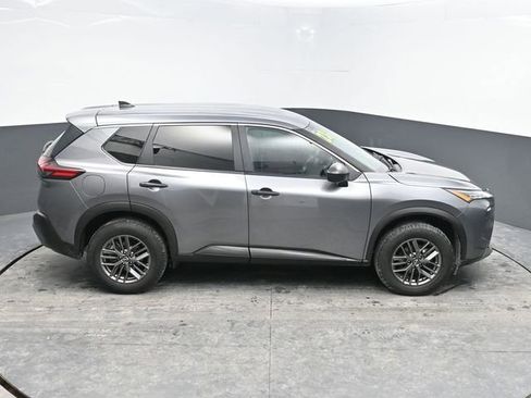 Used 2023 Nissan Rogue S image 24