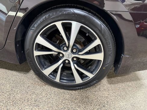 Used 2017 Nissan Maxima 3.5 SL image 62