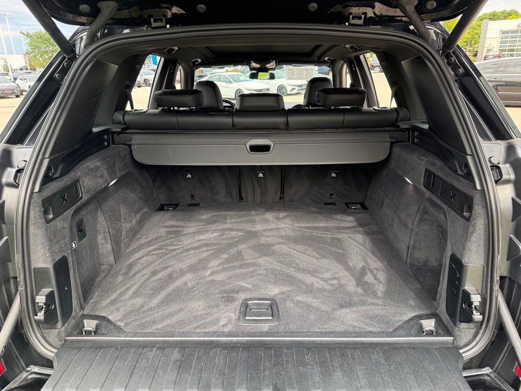 Used 2024 BMW X5 xDrive40i w/ M Sport Package AWD/4WD image 41