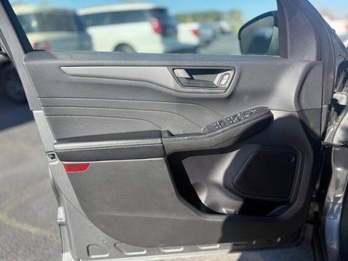 Certified 2024 Ford Escape Active image 5