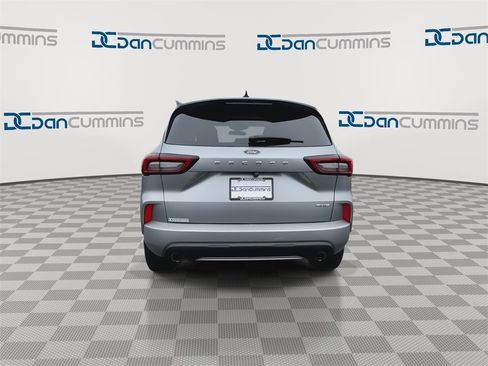 Used 2024 Ford Escape ST-Line image 7