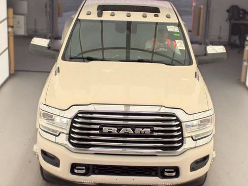 Used 2019 RAM 3500 Limited w/ Max Tow Package AWD/4WD image 2