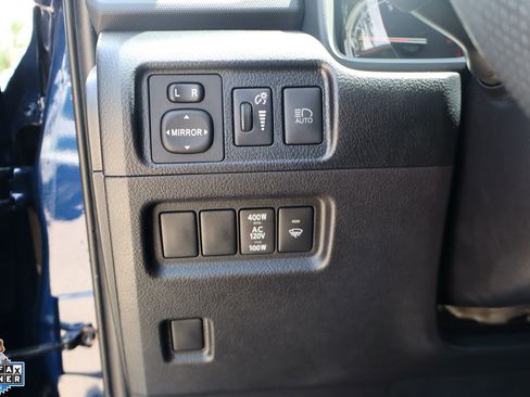 Used 2022 Toyota 4Runner TRD Off-Road Premium w/ Moonroof Package AWD/4WD image 15