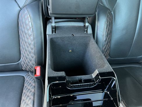 Used 2023 Jeep Grand Cherokee L Summit image 29