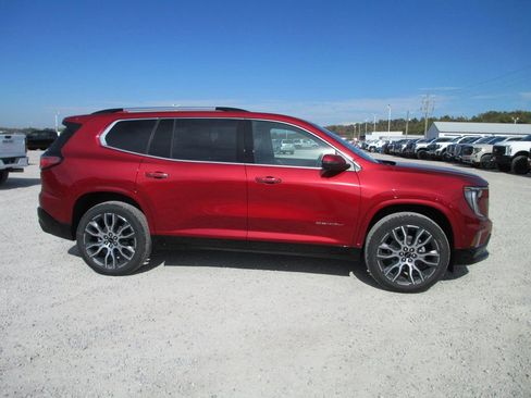 New 2026 GMC Acadia Denali Ultimate image 3