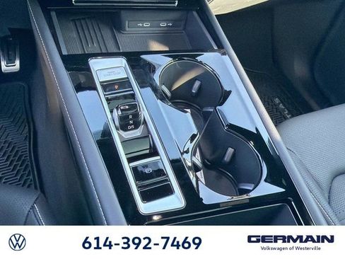 New 2026 Volkswagen Atlas Cross Sport SEL R-Line AWD/4WD image 24