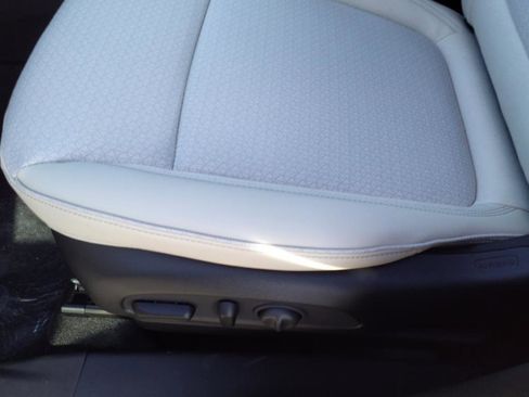 Certified 2023 Buick Encore GX Preferred w/ Cold Weather Comfort Package image 10