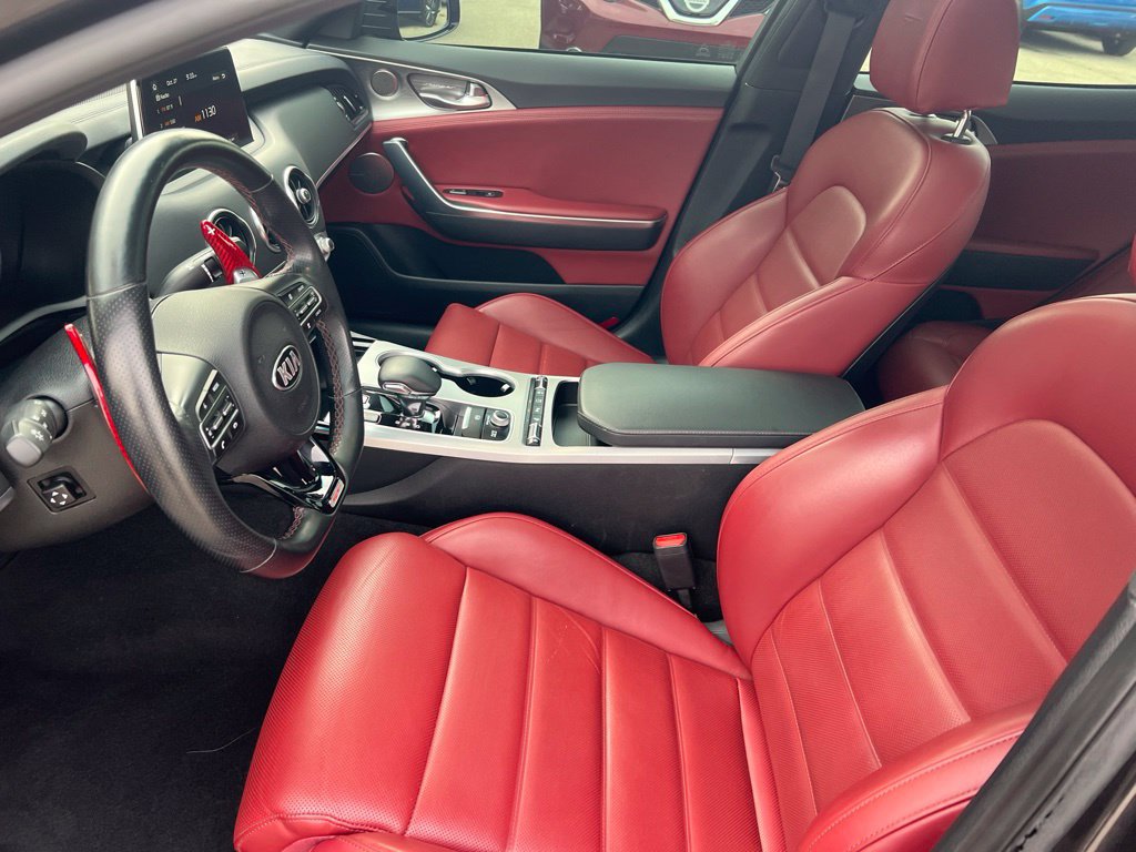 Used 2021 Kia Stinger GT2 AWD/4WD image 4