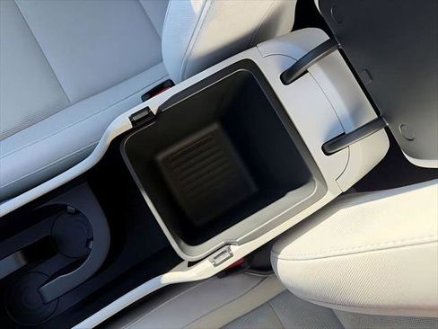 New 2026 Hyundai Kona SE image 25