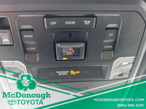 New 2026 Toyota 4Runner TRD Off-Road Premium w/ Tow Technology Package AWD/4WD image 23