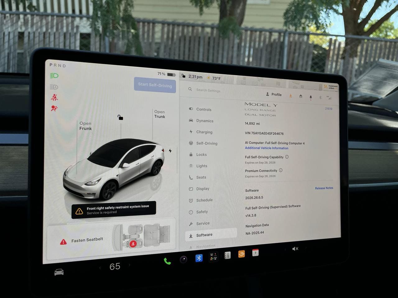 Used 2025 Tesla Model Y Long Range AWD/4WD image 14