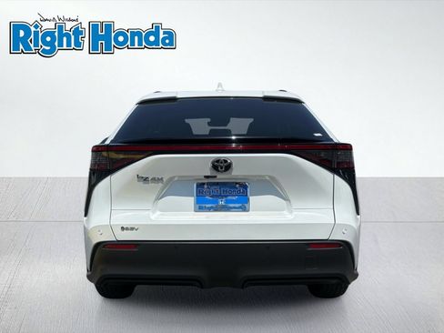 Used 2024 Toyota bZ4X FWD w/ Weather Package image 5