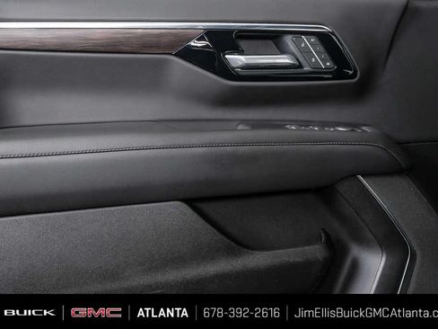 Certified 2025 Chevrolet Tahoe LT AWD/4WD image 6