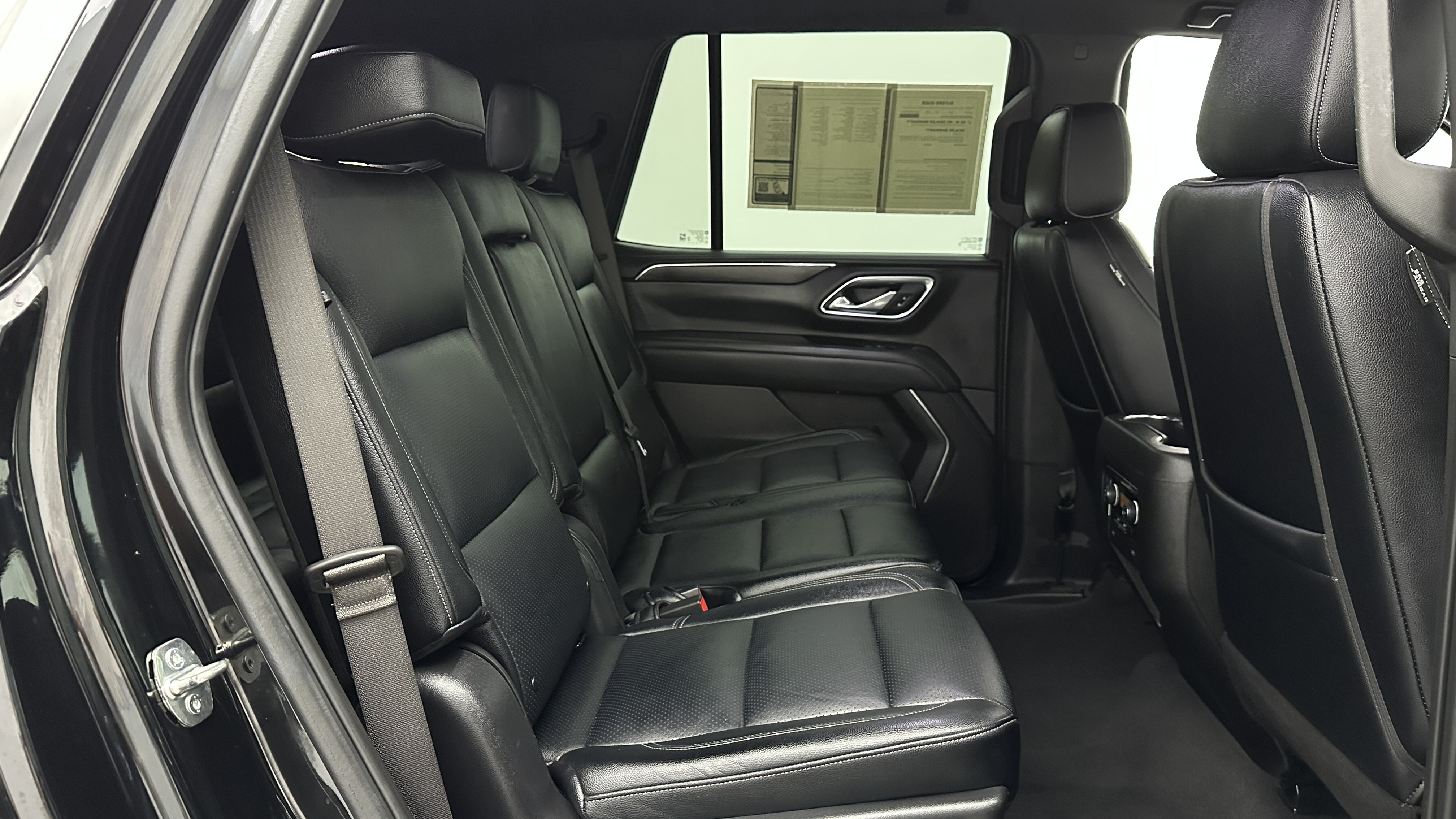 Used 2024 Chevrolet Tahoe LS RWD image 31