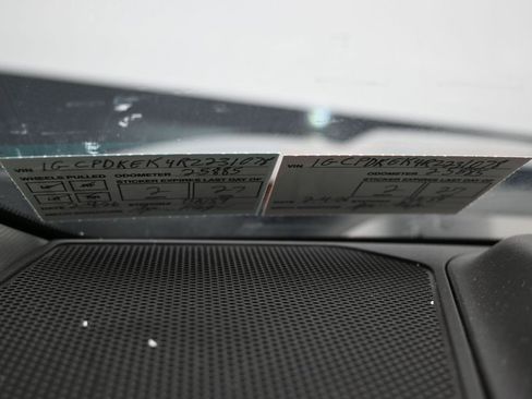 Used 2024 Chevrolet Silverado 1500 LT image 10