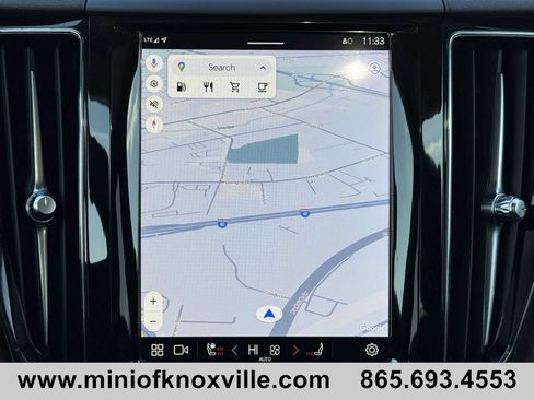 Used 2024 Volvo XC60 B5 Plus image 22