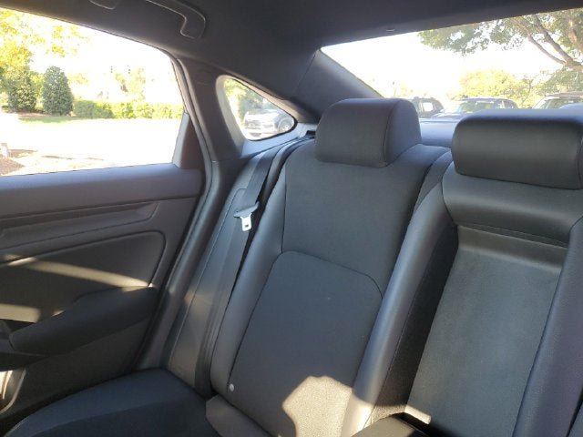 Used 2025 Honda Civic Sport image 11