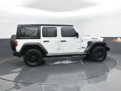 Used 2022 Jeep Wrangler Unlimited Sport AWD/4WD image 4