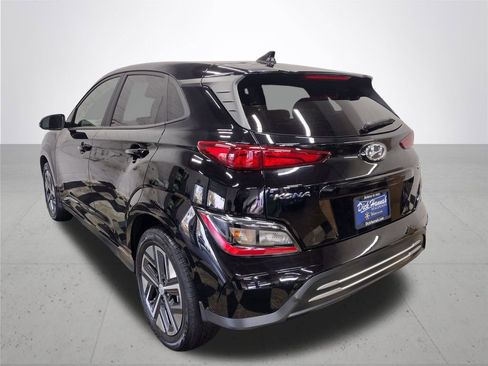 Certified 2023 Hyundai Kona SE image 12