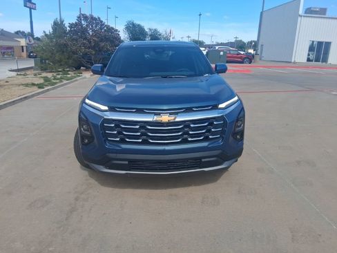 Used 2026 Chevrolet Equinox LT w/ Convenience Package II AWD/4WD image 8