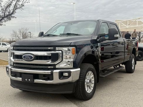 Used 2021 Ford F350 XLT w/ XLT Value Package image 3