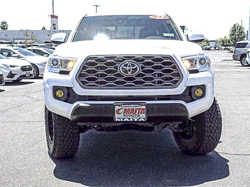 Used 2023 Toyota Tacoma SR AWD/4WD image 3