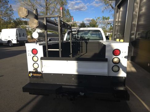 Used 2014 Ford F250 XL w/ Power Equipment Group RWD image 10