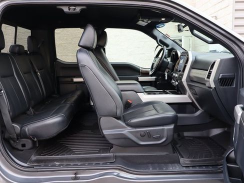 Used 2022 Ford F250 Lariat w/ Lariat Value Package image 35