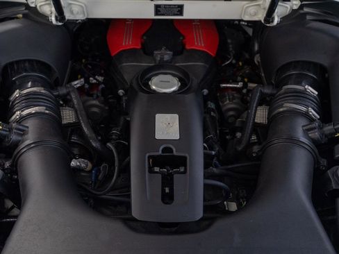 Used 2018 Ferrari 488 Spider image 19
